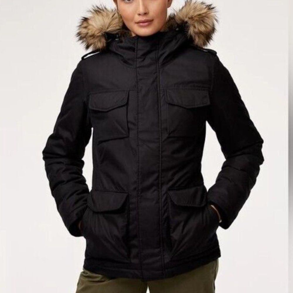 Aritzia Black Ski & Snow Jacket with Faux Fur Trim - Picture 2 of 16